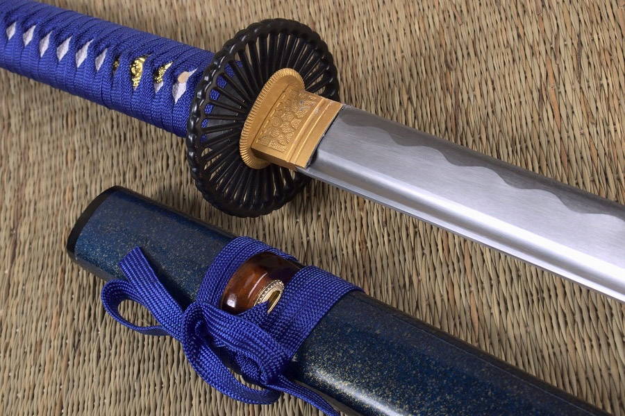 akita-katana-ZuIg