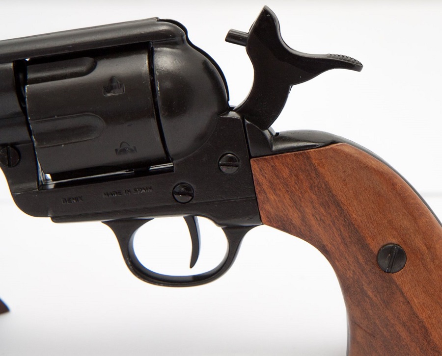 colt-5-t8H7