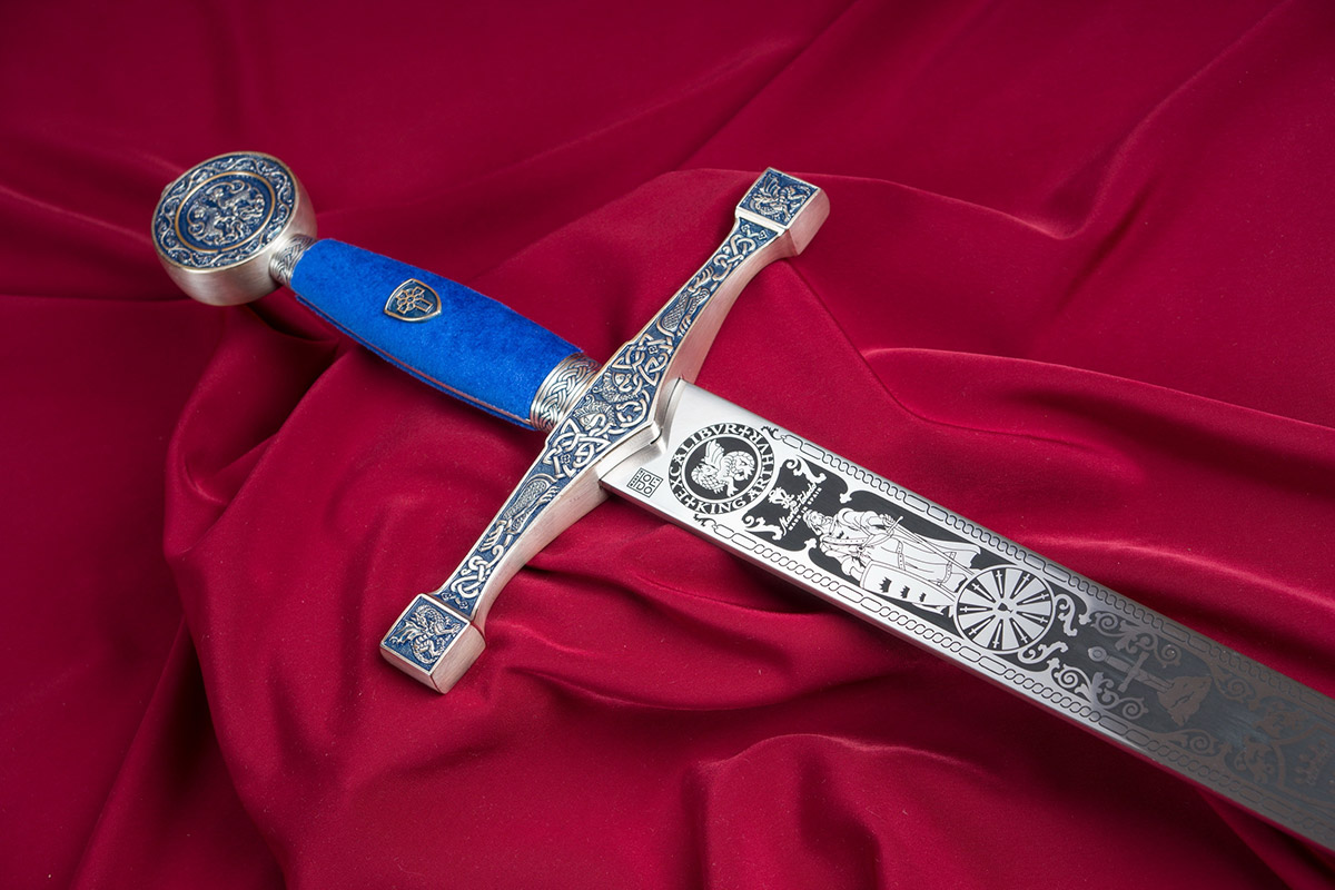 excalibur-TjQr