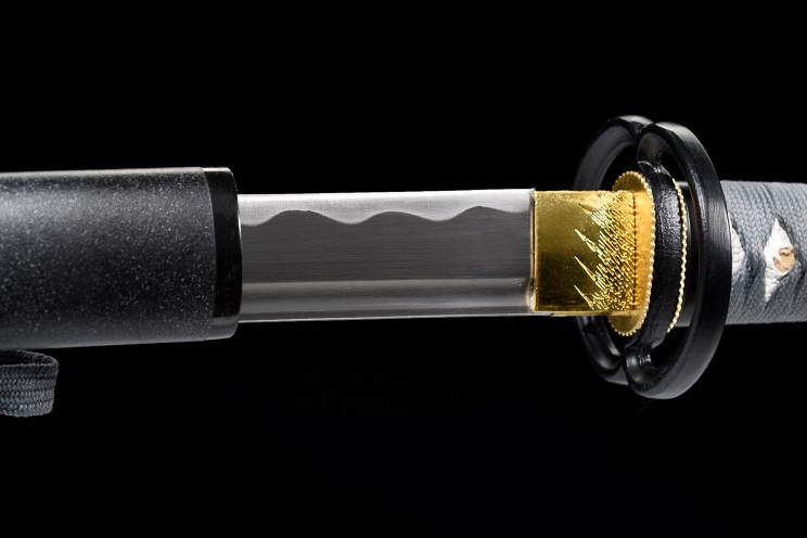 gin-kumo-katana-hBnJ