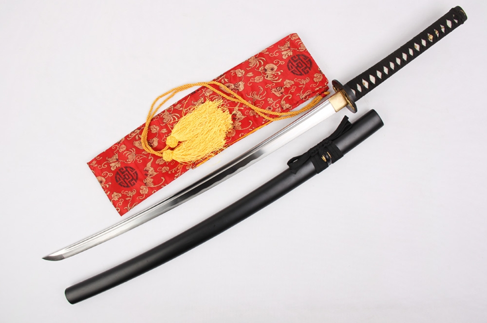 keleti-japan-fegyverek-katana-koi-8-GOm2