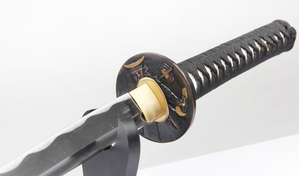 keleti-japan-fegyverek-katana-kujaku-6-HKDh