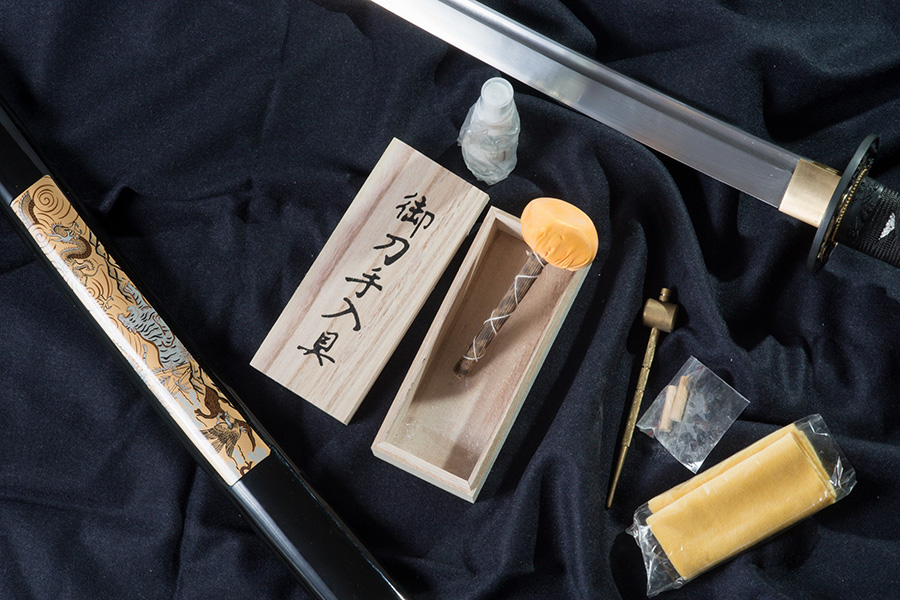 keleti-japan-fegyverek-katana-tora-4-QoLU