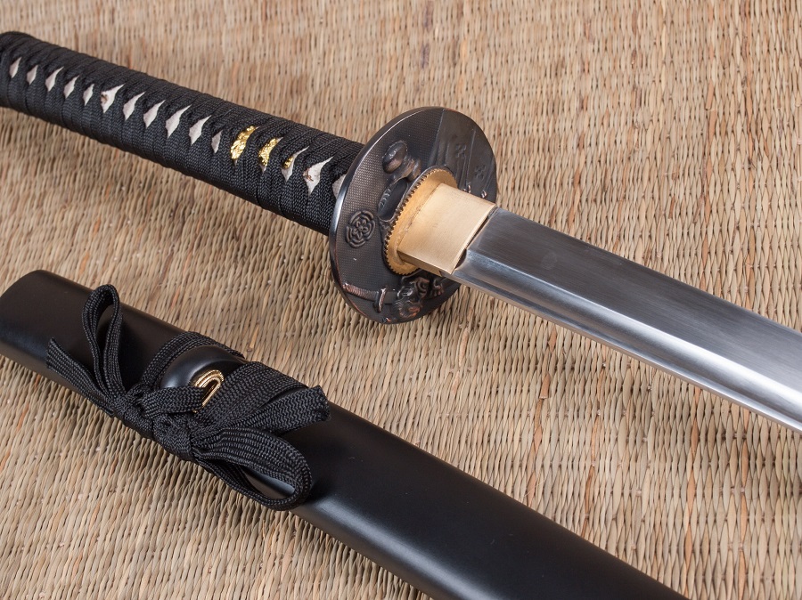 keleti-japan-fegyverek-katanak-szamuraj-katana-2-U7rD