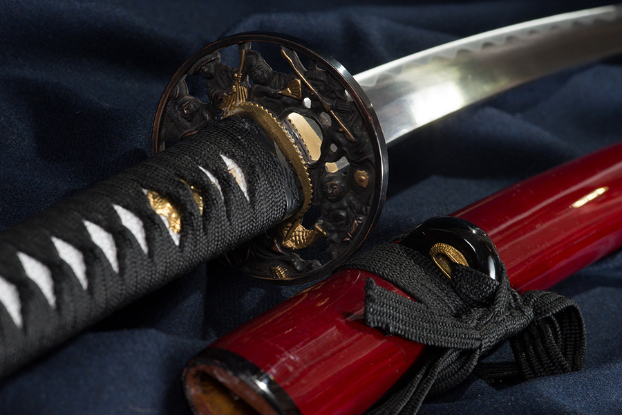 keleti-japan-fegyverek-katanak-takeo-katana-2-SYCY