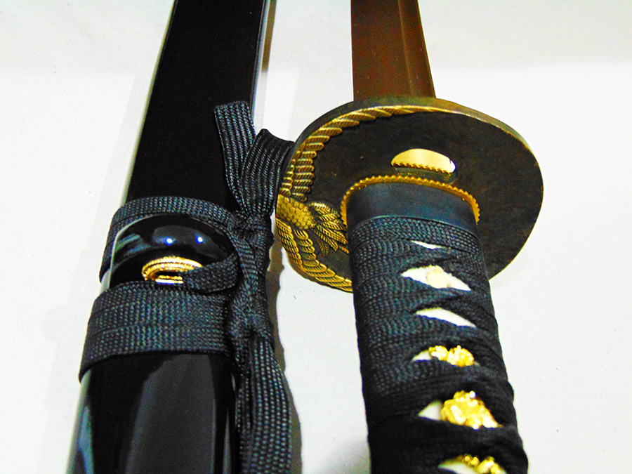 keleti-japan-fegyverek-katanak-tsuru-katana-2-4HY9