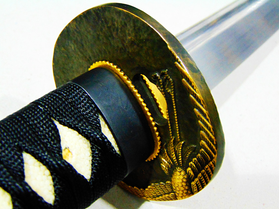 keleti-japan-fegyverek-katanak-tsuru-katana-3-j8nU