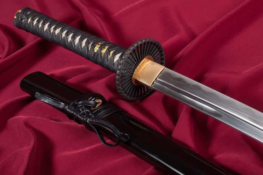 naka-katana-JNOC
