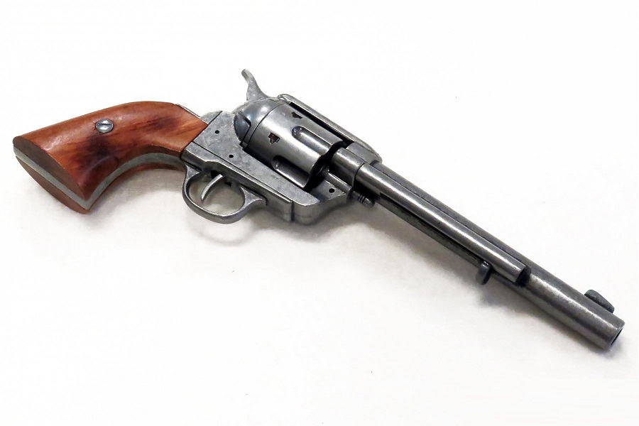 replika-korabeli-tuzfegyverek-revolverek-colt-19-szazad-usa-4-Y12a
