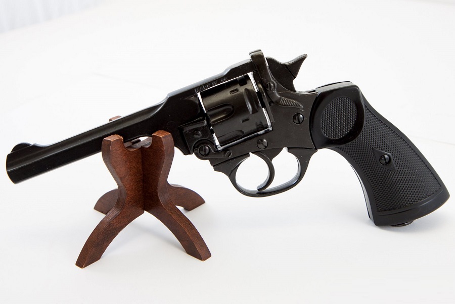 replika-modern-fegyverek-1-vilaghaboru-webley-mk4-revolver-1923-2-t75C