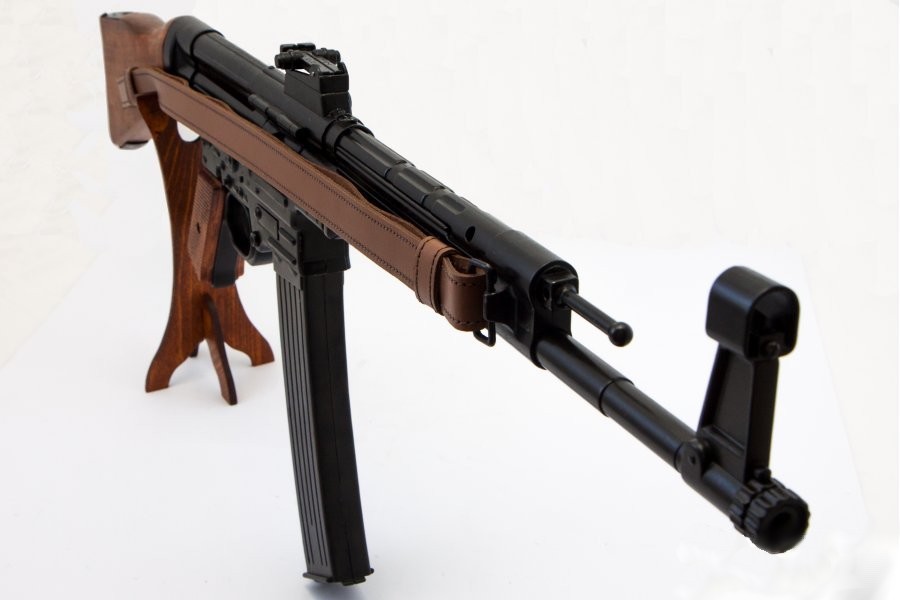 replika-modern-fegyverek-2-vilaghaboru-stg44-sturmgewehr-44-gepkarabely-6-Fl62