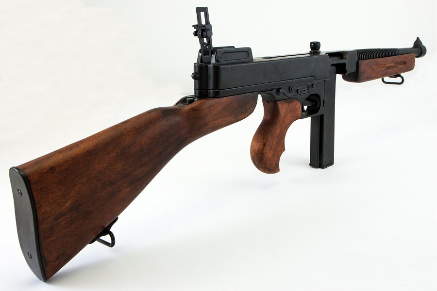 replika-modern-fegyverek-2-vilaghaboru-thompson-geppisztoly-model-1940-m1-7-WqlD
